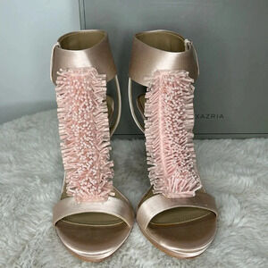 NWT BCGB Dusty Pink  Satin High Heels with Fringe & Beads SZ 37/7